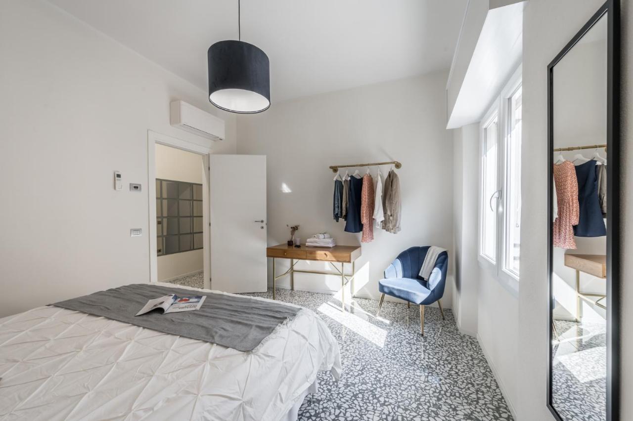 Apartament Altalena Sulla Piazza, Un Affaccio D'Eccezione Modena Zewnętrze zdjęcie